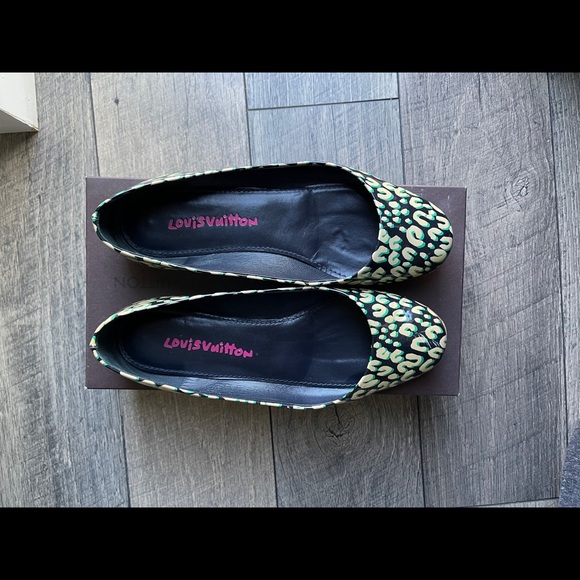 Louis Vuitton Stephen Sprouts Flats - Picture 2 of 5